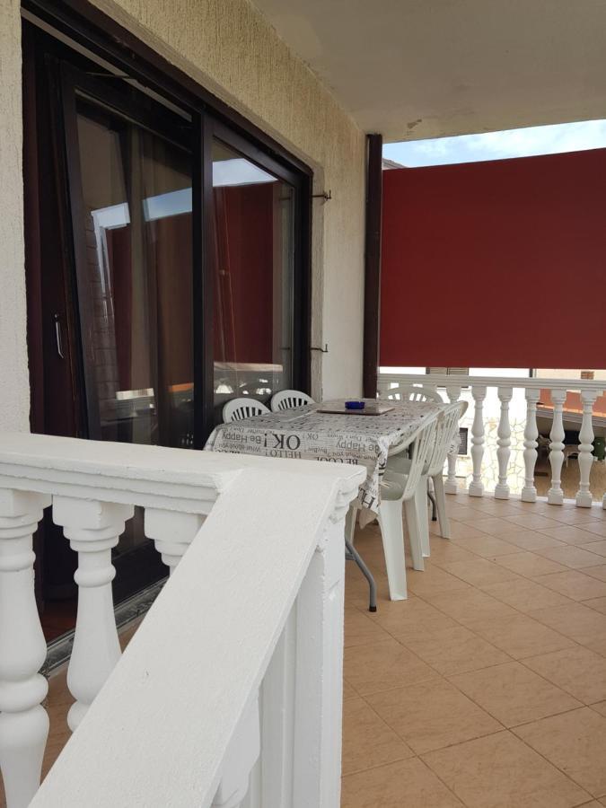 Lili Apartment Umag Exterior foto