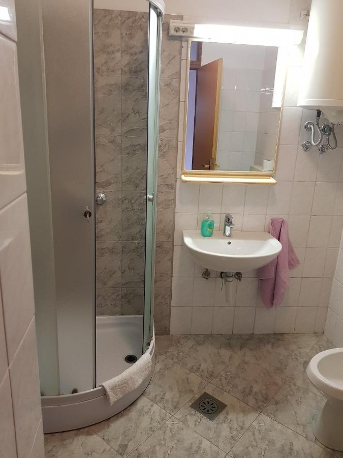 Lili Apartment Umag Exterior foto